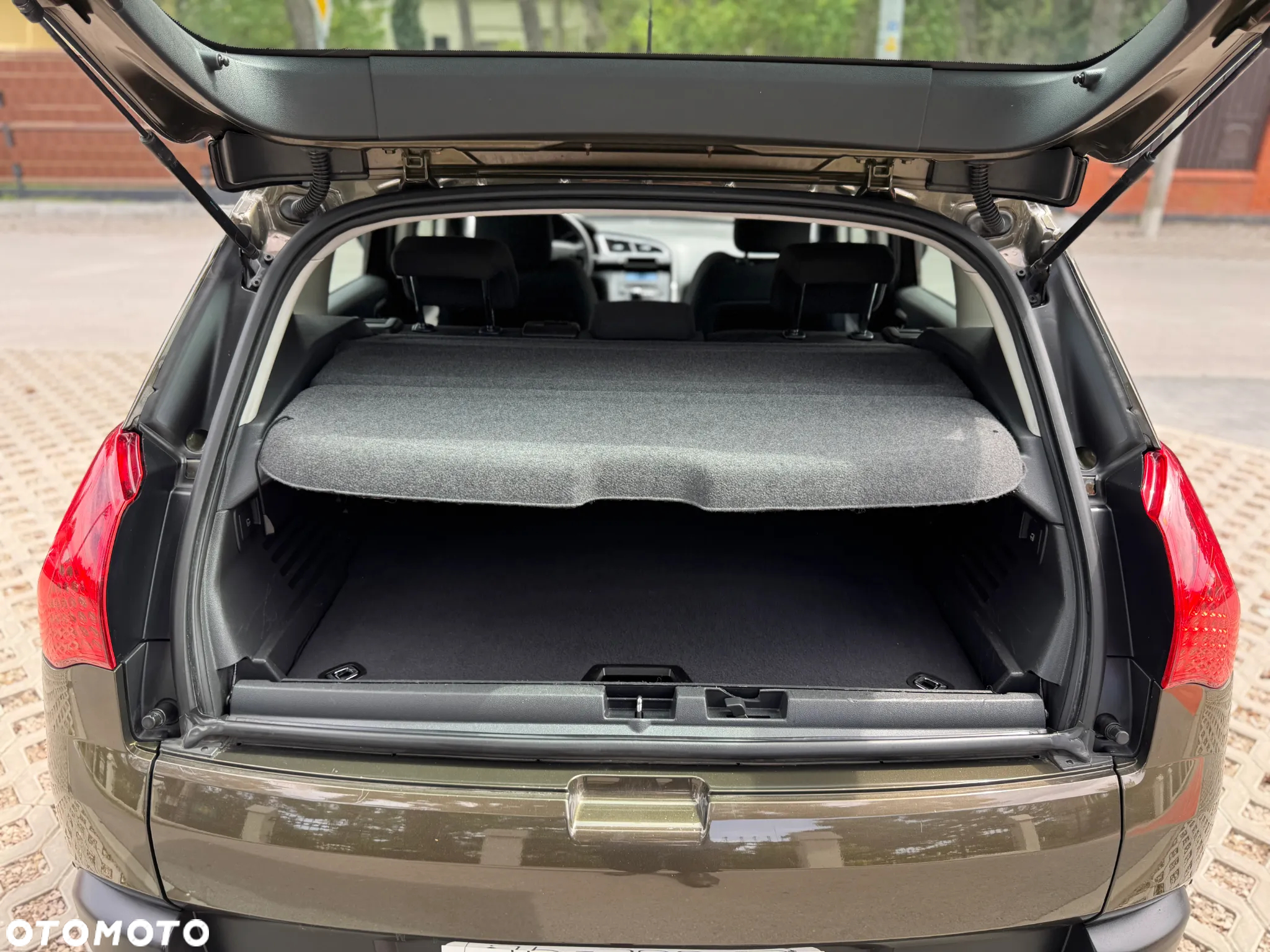 Peugeot 3008 1.6 HDi Active - 23