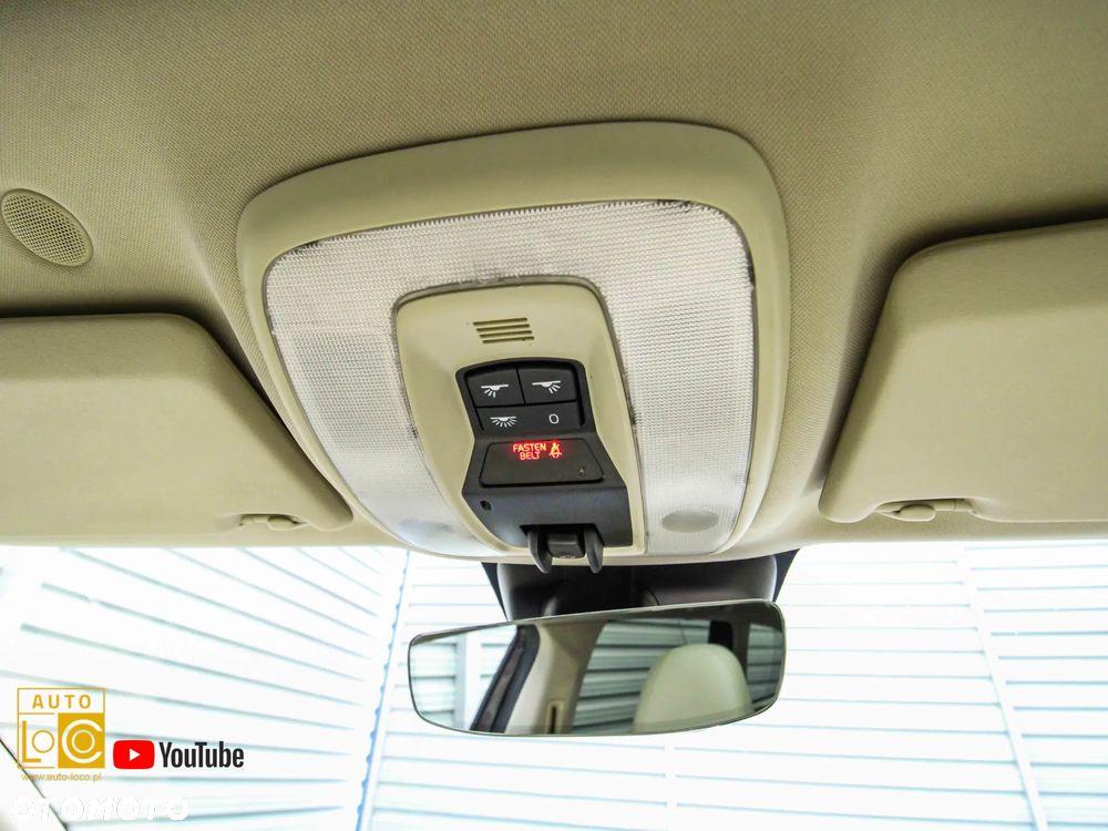 Volvo XC 60 D4 AWD Summum - 33