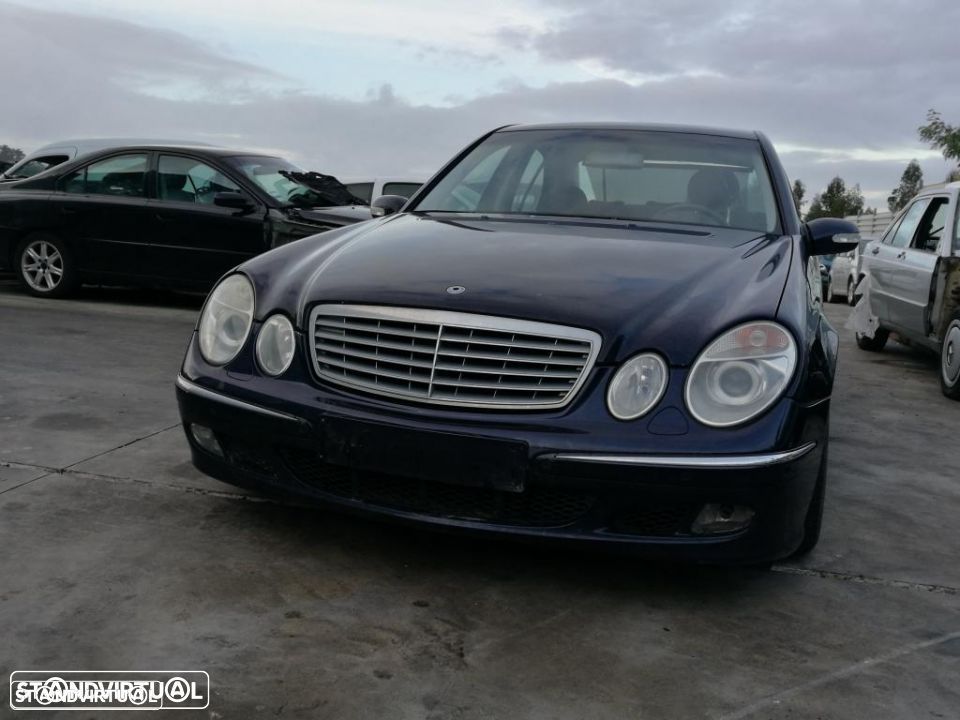 Mercedes E 500 W 211 de 2004 para peças - 1