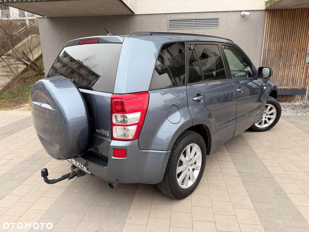 Suzuki Grand Vitara - 23