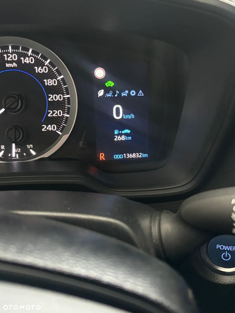 Toyota Corolla 1.8 Hybrid Active - 8