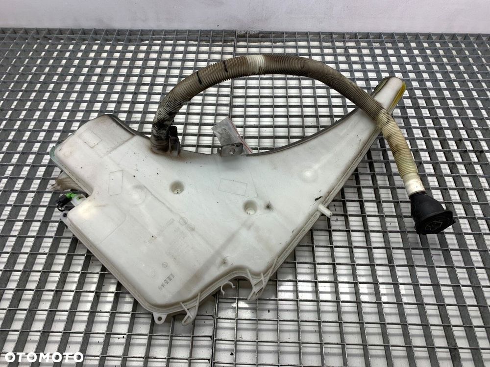 ZBIORNIK SPRYSKIWACZY  BMW 3 (E90) 2004 - 2012 320 i 110 kW [150 KM] benzyna 2004 - 2007 7068996 - 2