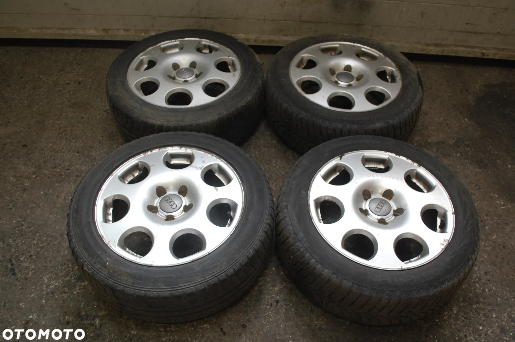 KOŁA ALUFELGI 8E0601025F 205/55R16 5X112 ET42 7J AUDI A4 B6 B7 AUDI A3 - 2