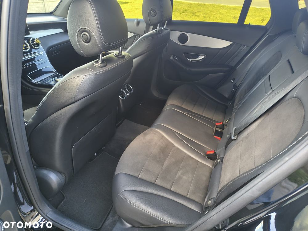 Mercedes-Benz GLC 220 d 4-Matic - 23
