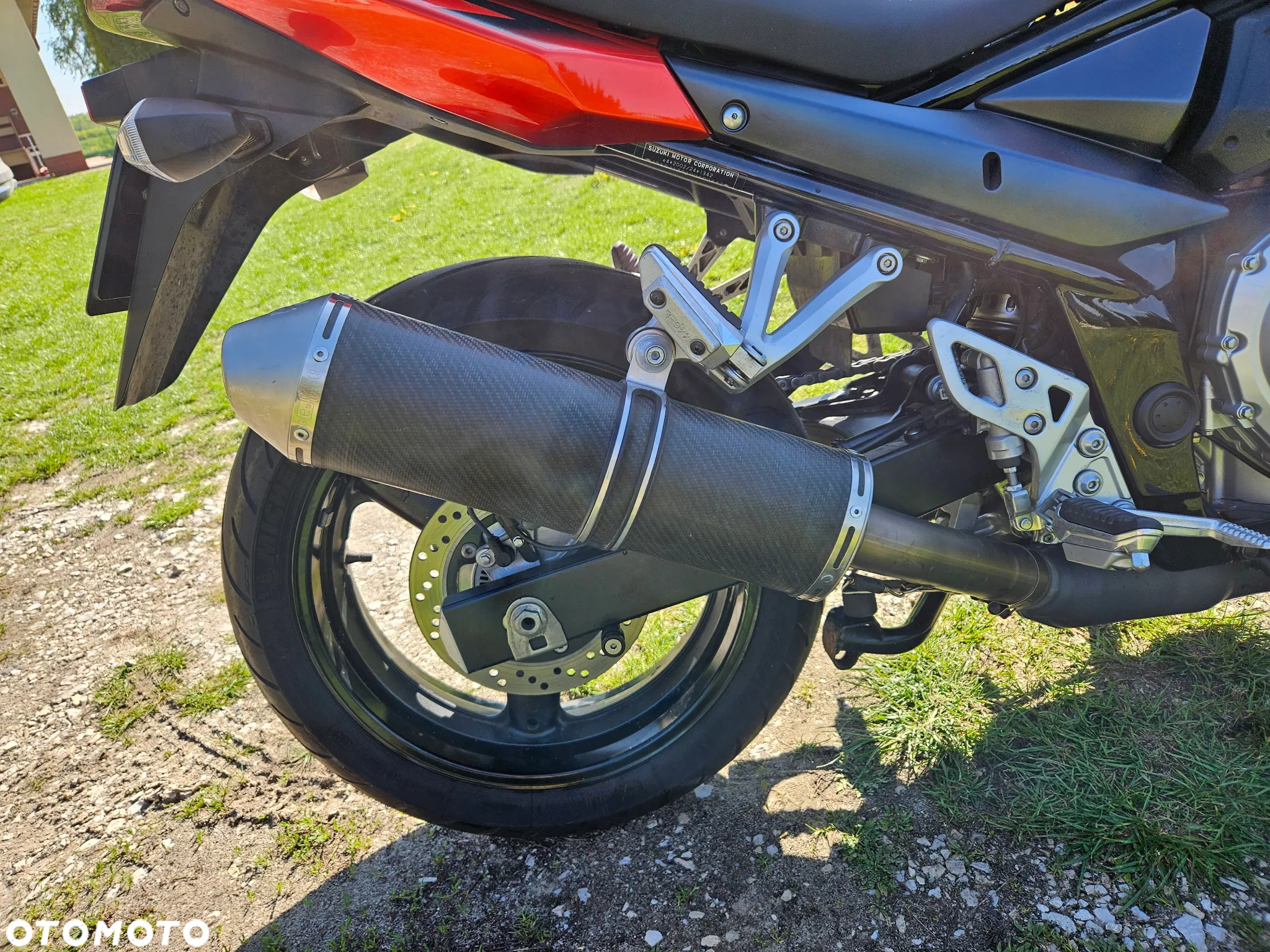 Suzuki GSX - 7