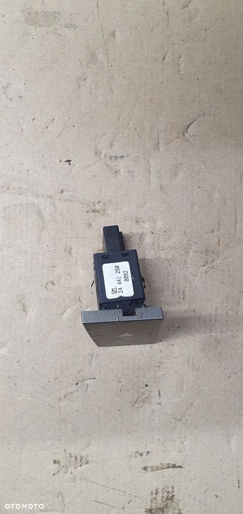 Przełącznik świateł awaryjnych Opel Vectra C 24441250 - 2