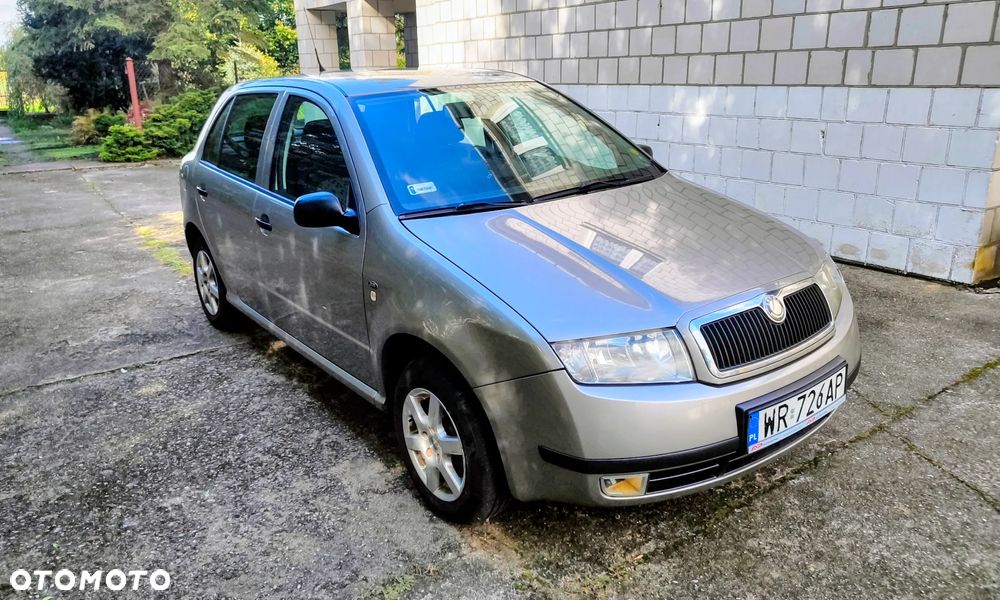 Skoda Fabia 1.2 HTP Ambiente - 20