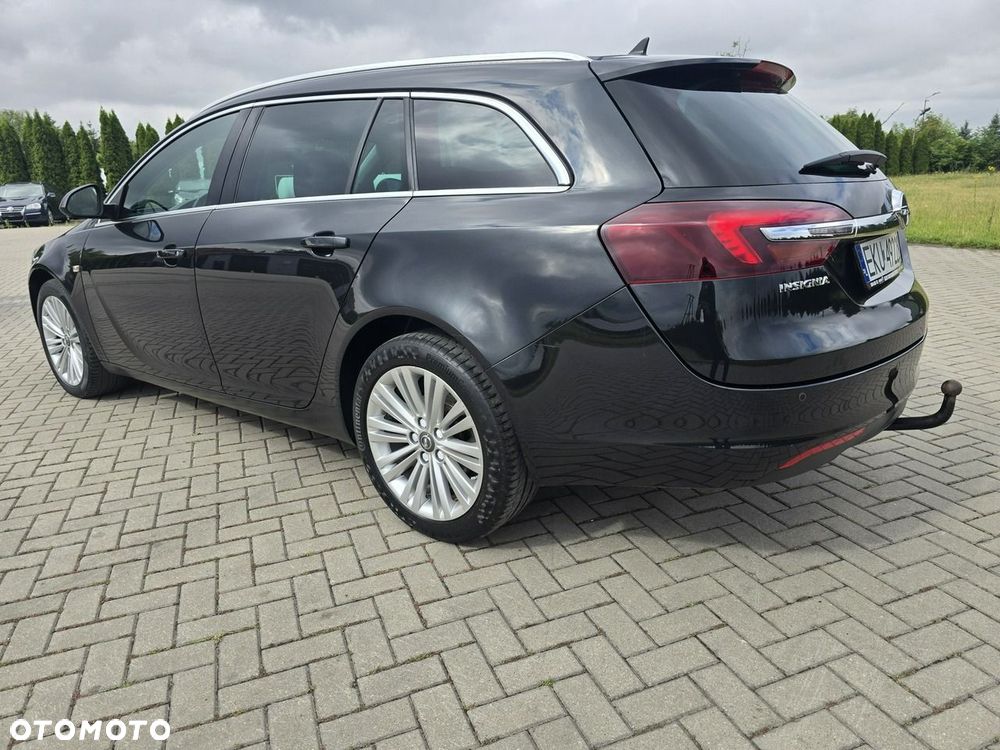 Opel Insignia - 12