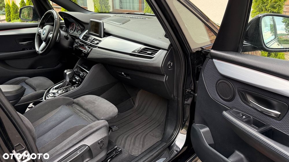 BMW Seria 2 220d Gran Tourer xDrive Sport-Aut M Sport - 33