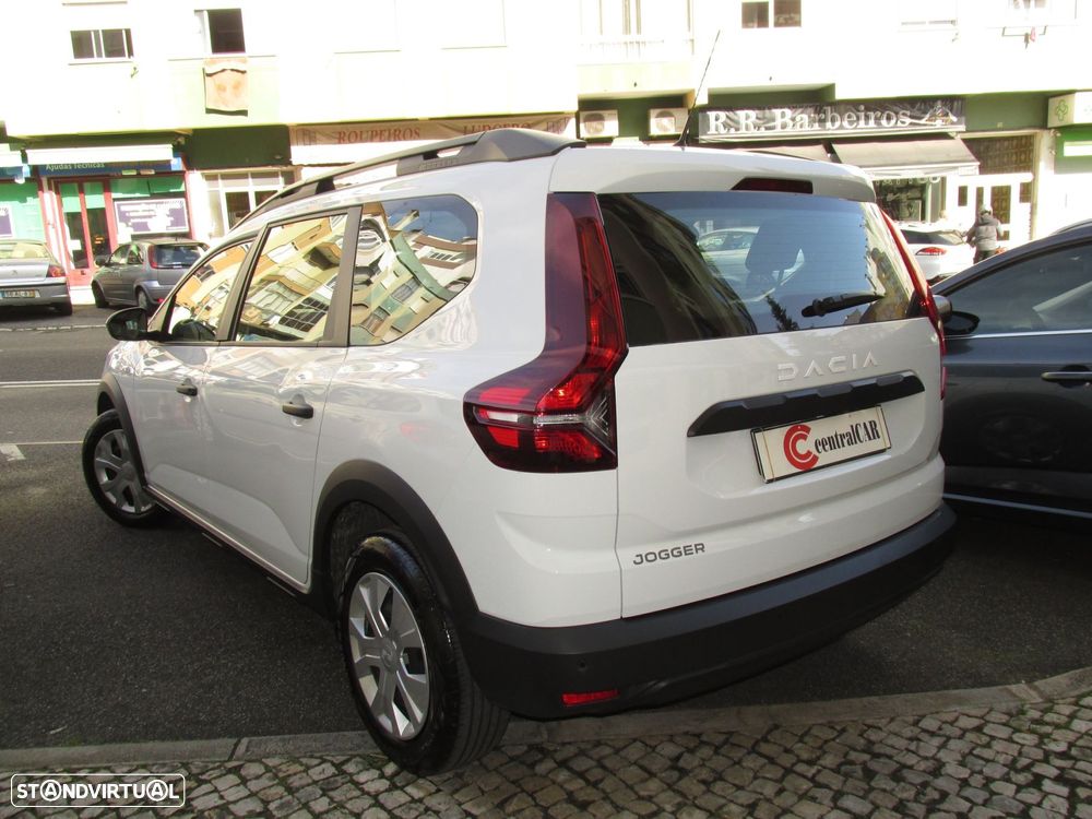Dacia Jogger 1.0 ECO-G Essential 7L Bi-Fuel - 4
