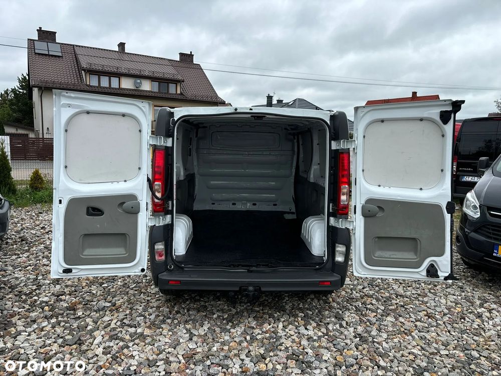 Renault Trafic - 12