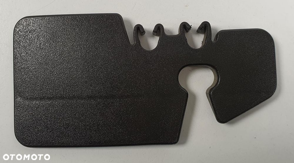 OSŁONA PASA BEZPIECZEŃSTWA TYŁ VW PASSAT B5 8A5857767 - 1