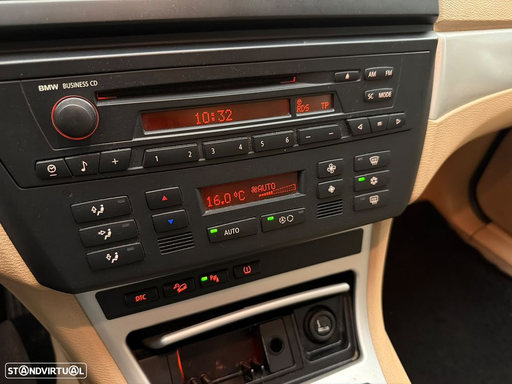 BMW X3 2.0 d - 10