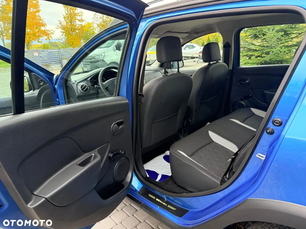 Dacia Sandero TCe 90 S&S Laureate - 25