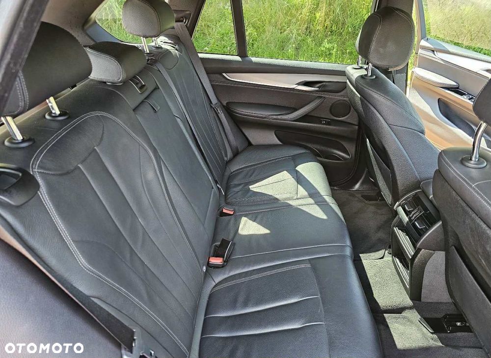 BMW X5 xDrive25d - 12