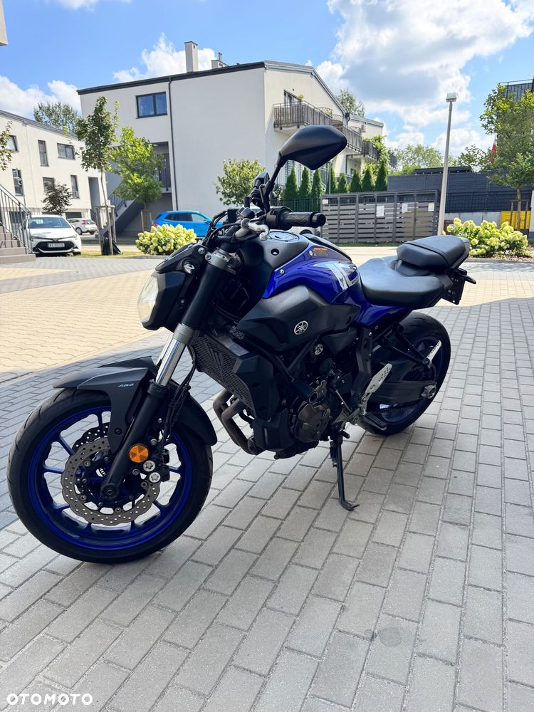 Yamaha MT - 2