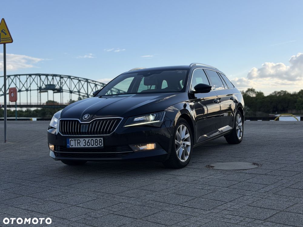 Skoda Superb 2.0 TDI Style - 1