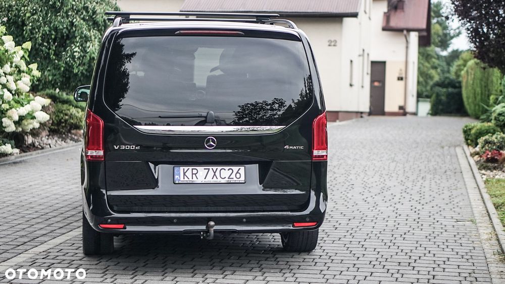 Mercedes-Benz Klasa V 300 d Exclusive 9G-Tronic (d³ugi) - 14