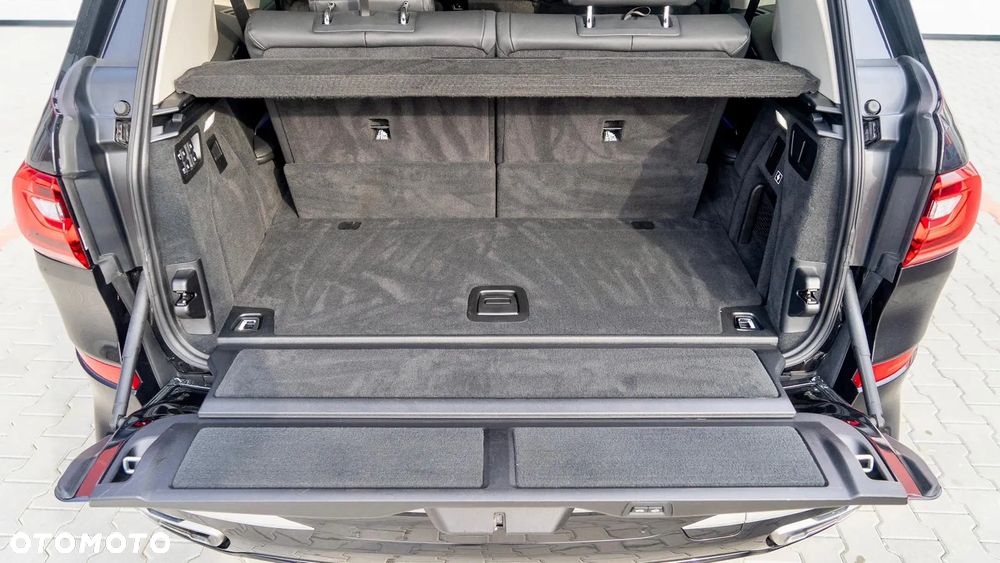 BMW X7 xDrive40i - 28