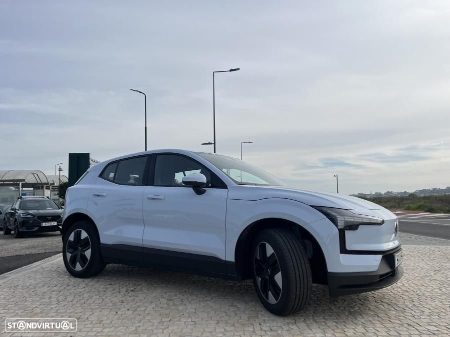 Volvo EX30 69 kWh Single Motor Extended Range Core - 17