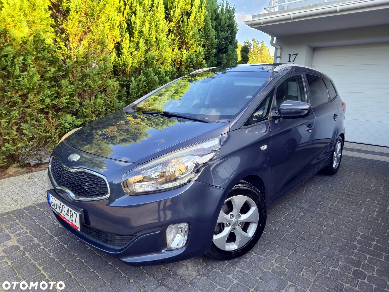 Kia Carens 1.7 CRDi L 7os - 1