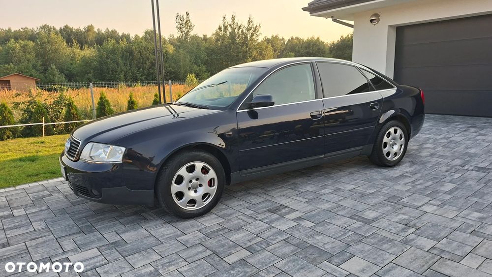Audi A6 Limousine 2.4 - 18