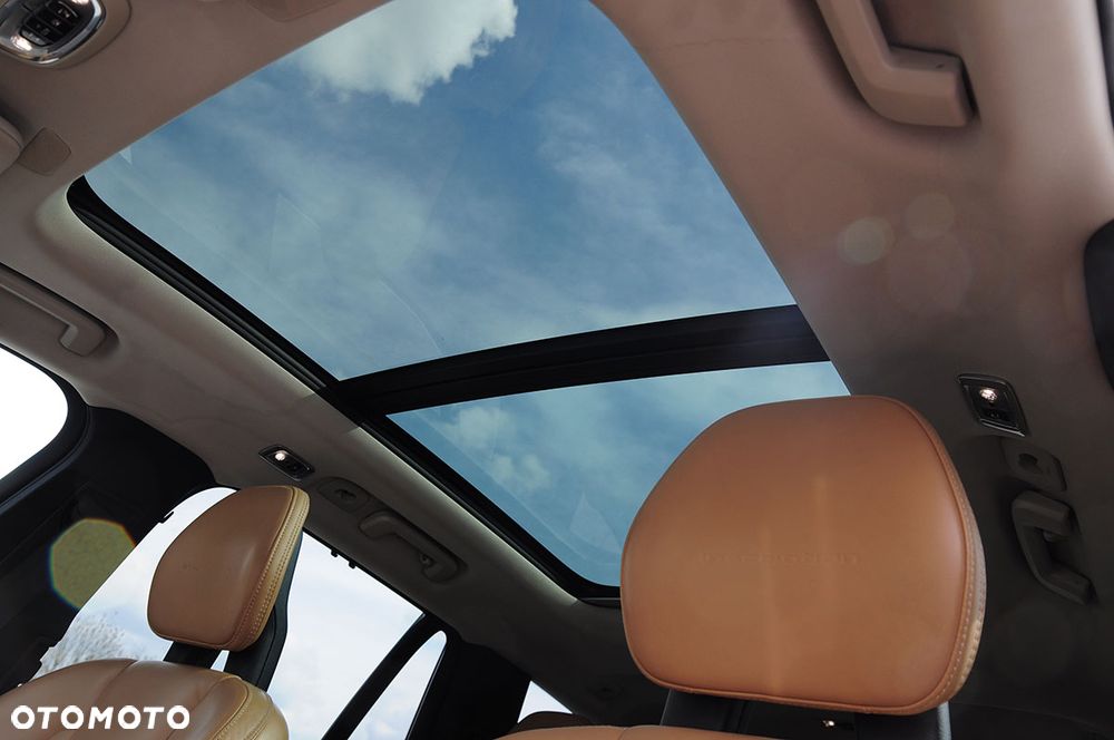 Volvo XC 90 D5 AWD Inscription 7os - 24