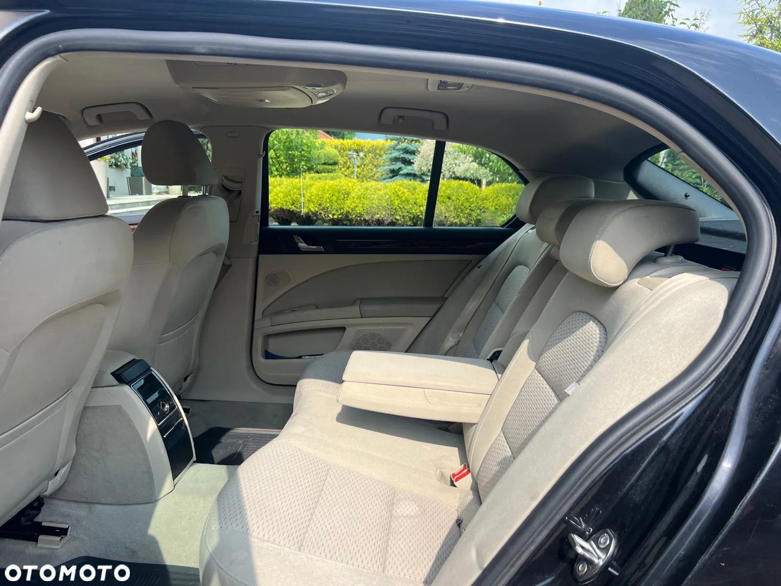 Skoda Superb 2.0 TDI Elegance DSG - 5