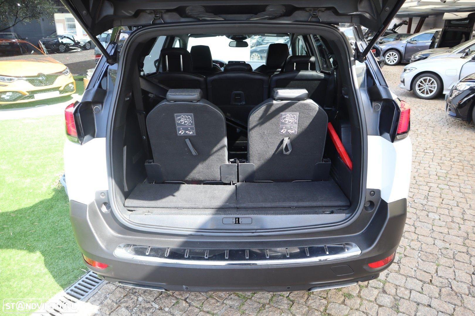 Peugeot 5008 2.0 BlueHDi GT Line EAT8 - 11
