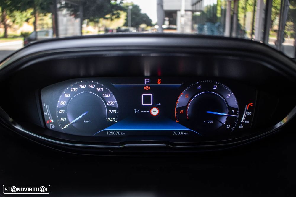 Peugeot 5008 BlueHDI 130 EAT8 GT - 16