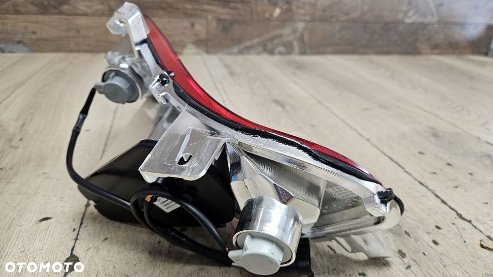 Lampa tył Can-Am Spyder SE6  710001442 - 6