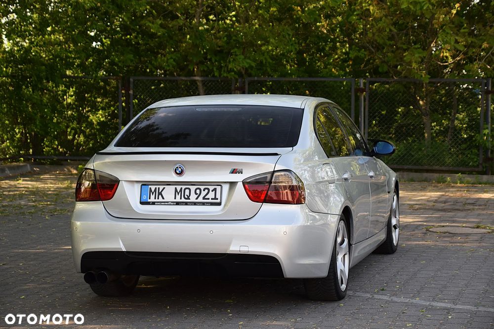 BMW Seria 3 - 16