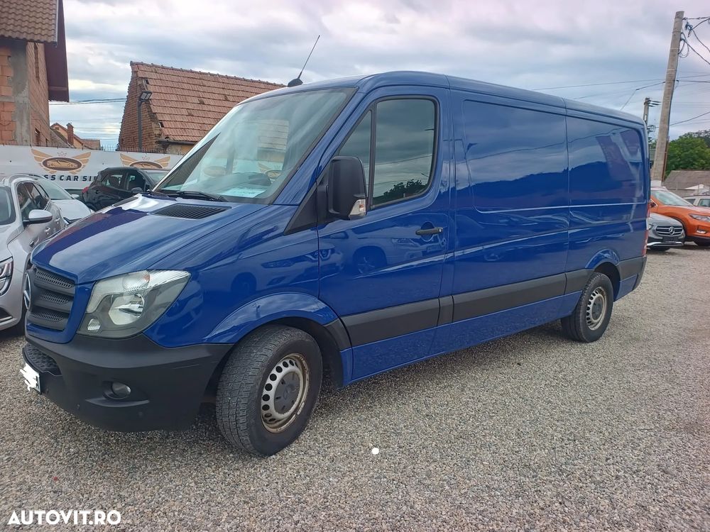 Mercedes-Benz Sprinter - 1