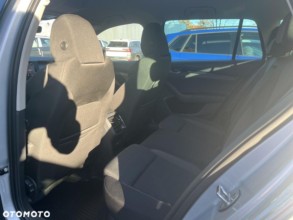 Skoda Octavia 1.5 TSI Selection - 33