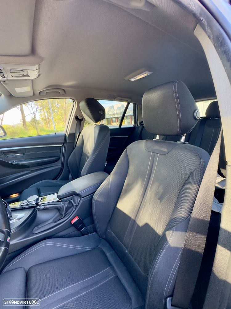 BMW 320 d Aut. Efficient Dynamics Edition Blue Perf. Sport Line - 10