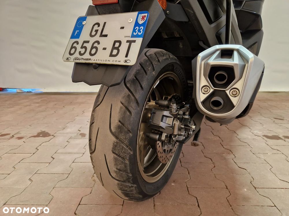 Kymco CV3 - 24