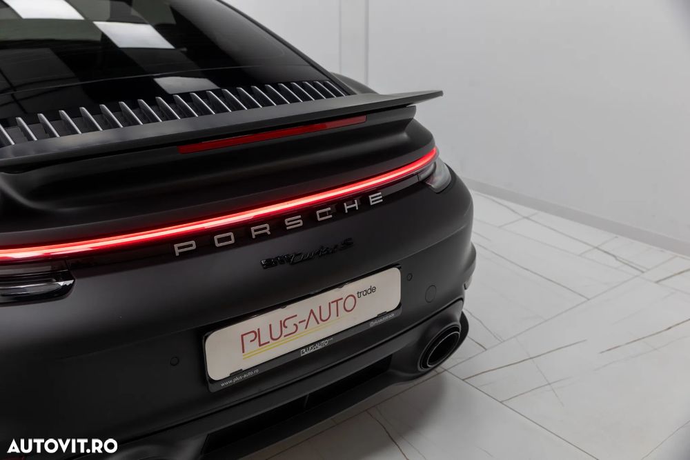 Porsche 911-TURBO-S Standard - 14