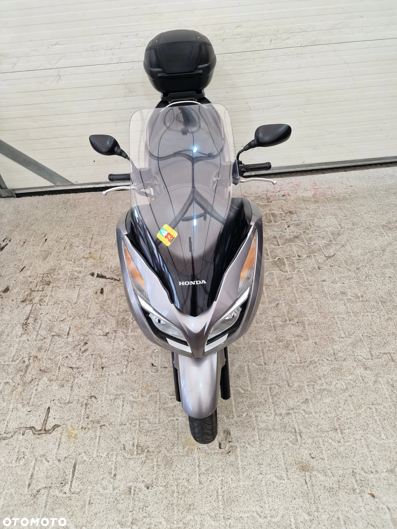 Honda NSS - 16
