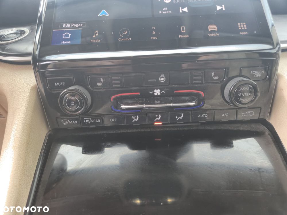 Jeep Grand Cherokee 3.6 V6 Limited - 28
