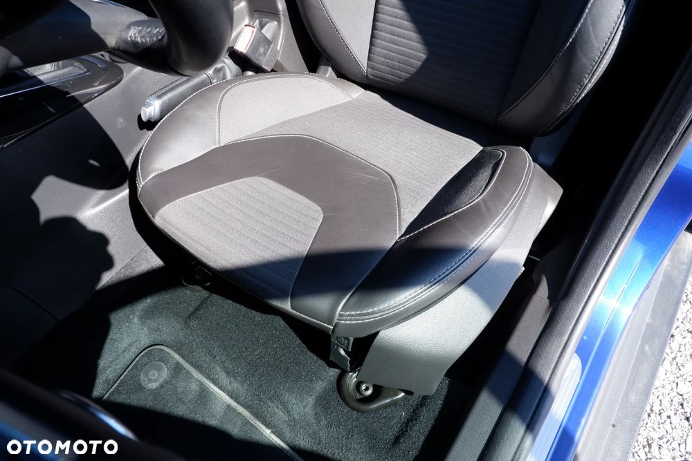 Ford Focus SW 1.5 EcoBoost S&S TITANIUM - 28