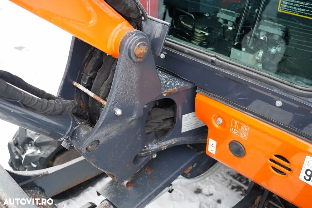 Hitachi ZX26U-6 CR / MINI EXCAVATOR / 2022 / 1800 ORE / SET CUPĂ - 21