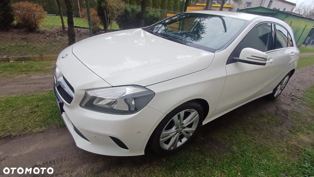 Mercedes-Benz Klasa A 180 (BlueEFFICIENCY) Urban - 3