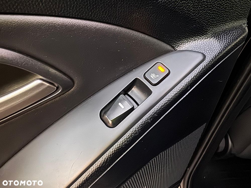 Hyundai ix35 2.0 CRDi Comfort 2WD - 23