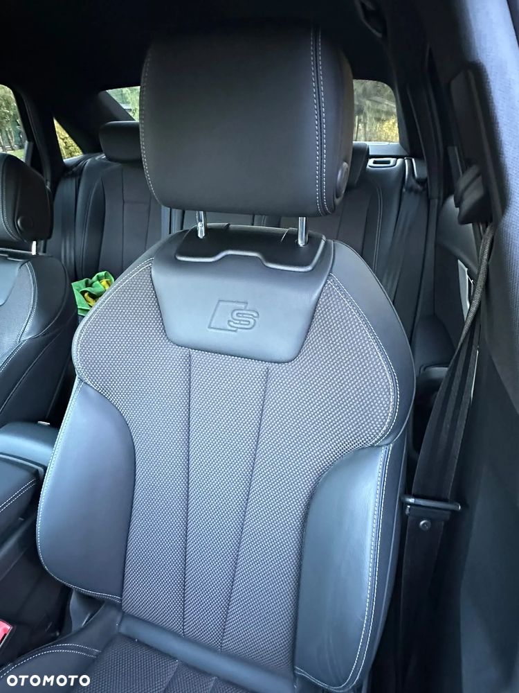 Audi A4 Limousine - 26