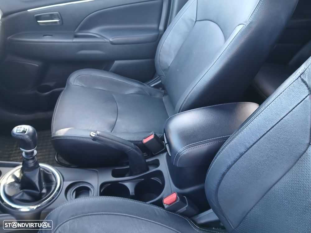 Mitsubishi ASX 1.6 DI-D Tokyo Edition - 11