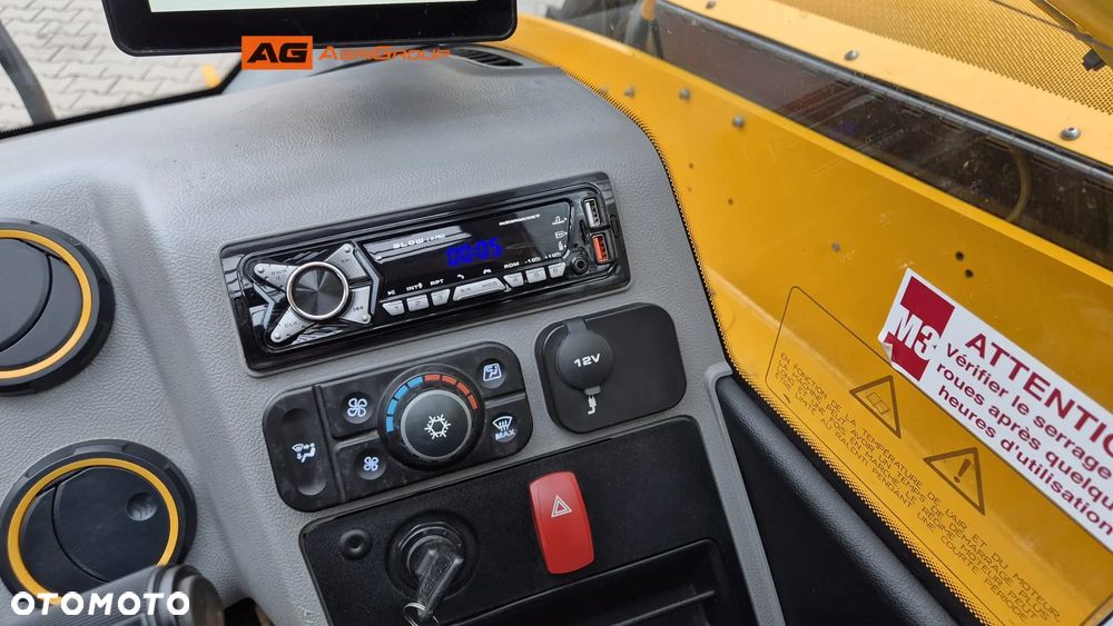 JCB 532-70 AGRI 2019R - 19