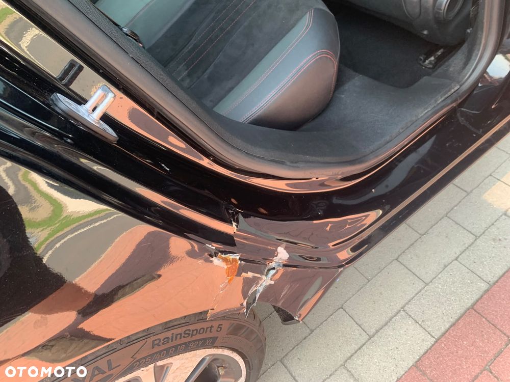 Peugeot 308 BlueHDi FAP 180 EAT8 Stop & Start GT - 29