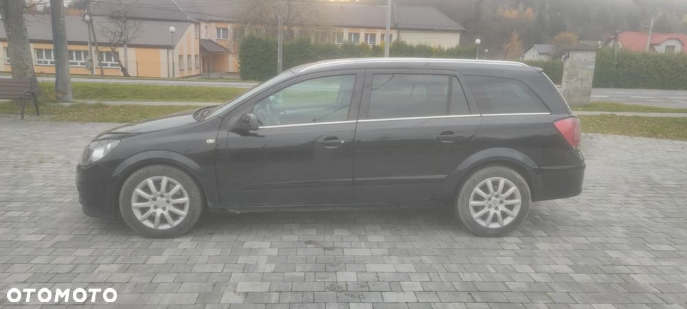 Opel Astra III 1.9 CDTI Sport - 2