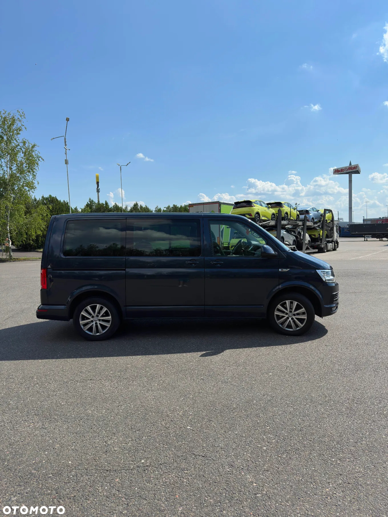 Volkswagen Caravelle 2.0 BiTDI L1 Comfortline 4Motion DSG - 4