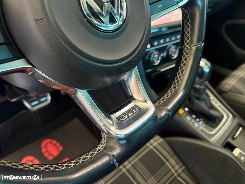 VW Golf - 7